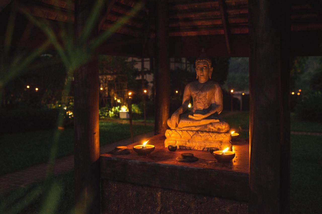 Muang La Lodge Exteriör bild