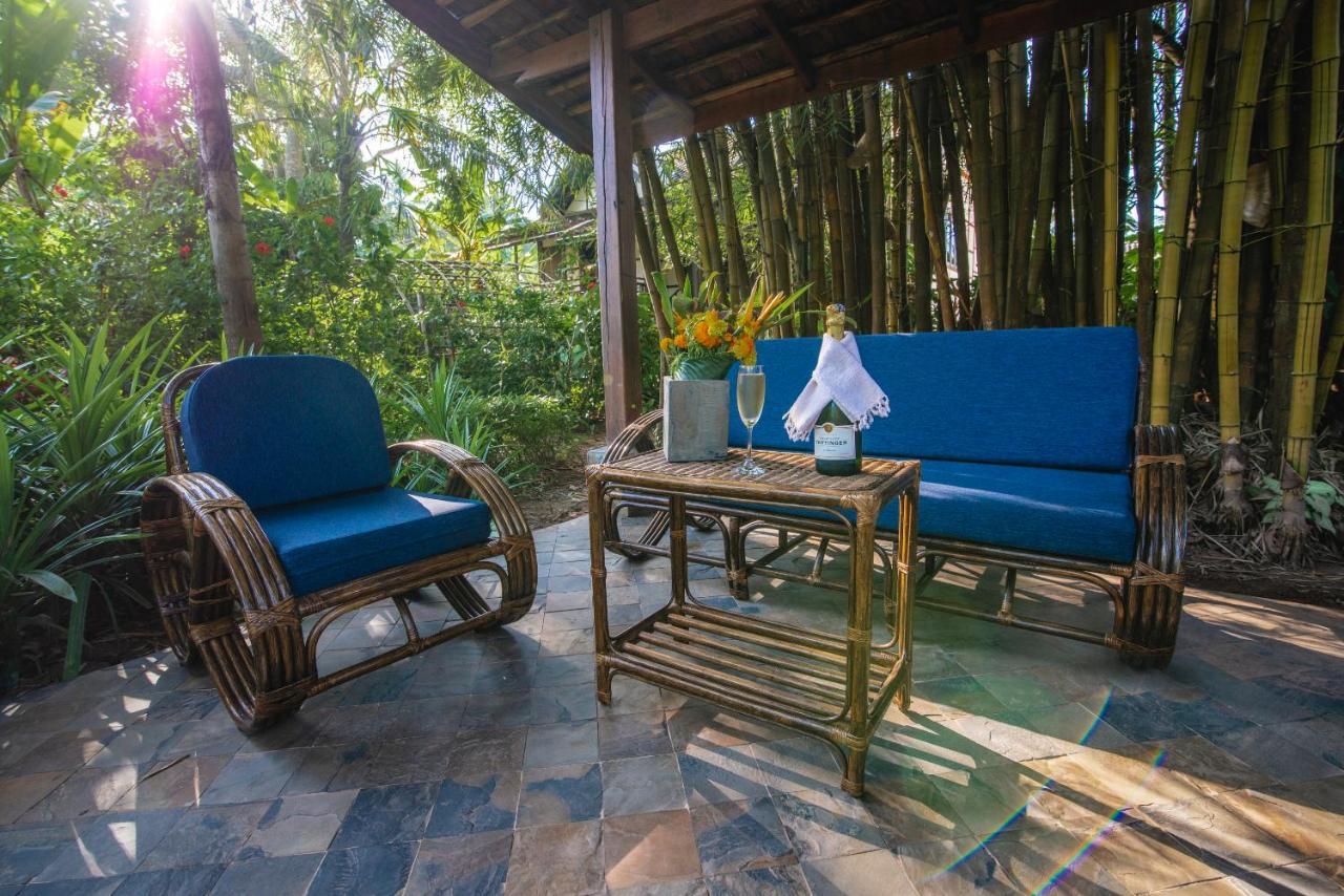 Muang La Lodge Exteriör bild